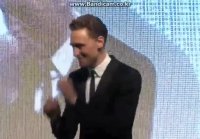 TOM HIDDLESTON DANCING!