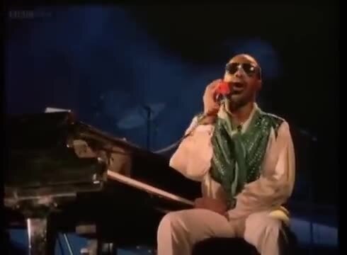 Stevie Wonder - I Jast Caled To Say I Love You