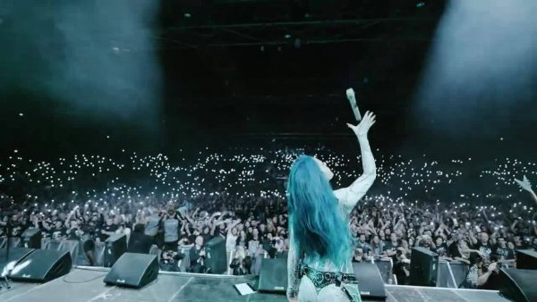 Arch_Enemy_-_LIARS_THIEVES_(Official_Video)(720P_HD).mp4