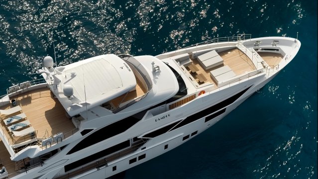 04 Яхта Benetti Fast 125