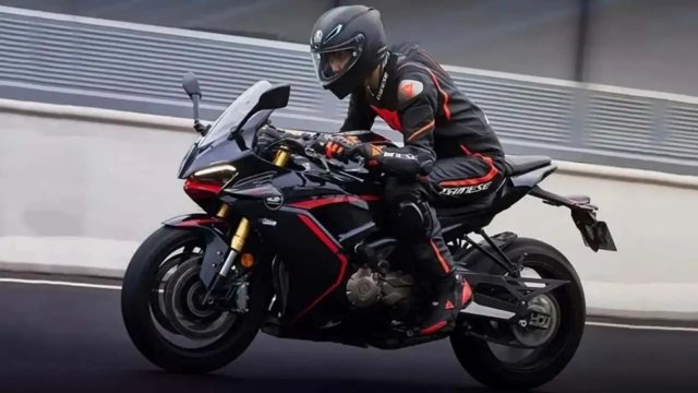 Is-qj-motor-s-new-srk-600-rr-a-nod-to-sportbikes-of-the-past