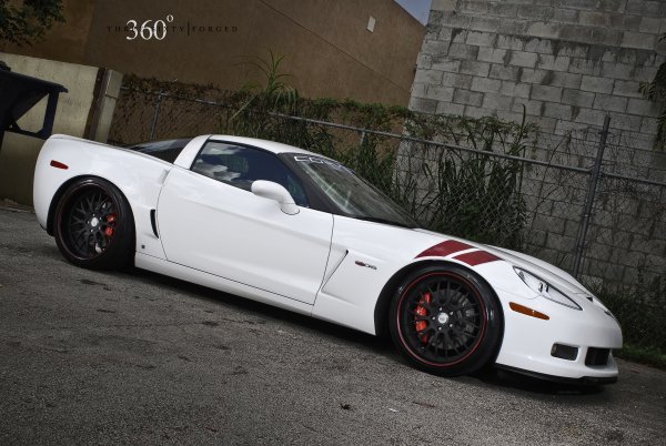 Corvette-z06-360-forged-whitte