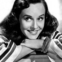 paulette-goddard-394508 960 720