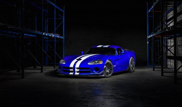 Dodge-viper-srt-10-blue-white