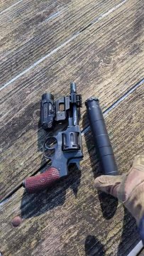 Nagant Revolver Suppresed