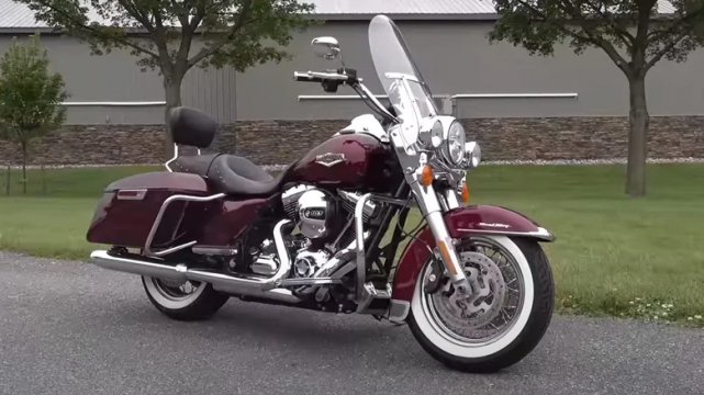 Harley-Davidson Road King FLHR