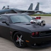 Dodge Challenger SRT8