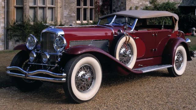 Duesenberg Motors