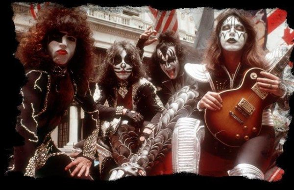 Kiss - God Gave Rock n Roll To You