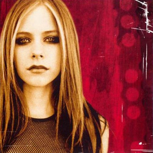 Avril Lavigne - Nobody's Home (Live Acoustic)