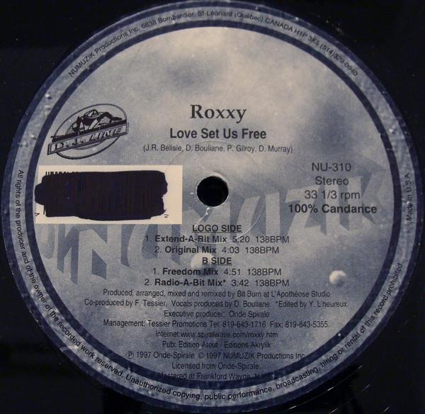 Roxxy - Love Set Us Free (Original Mix)