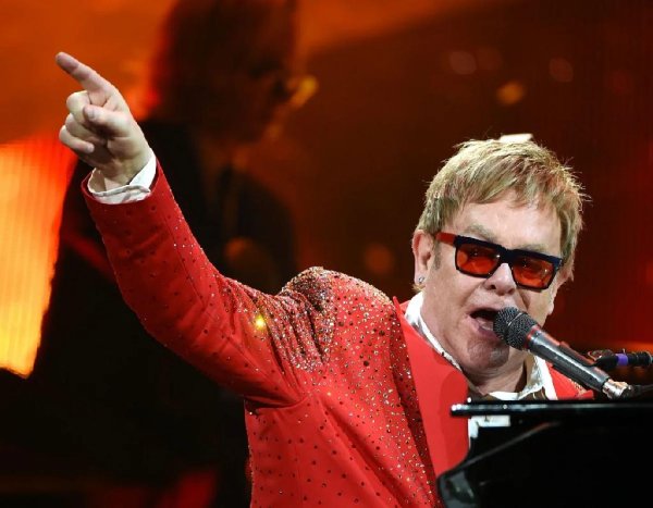 Elton John - Friends_Never_Say_Goodbye