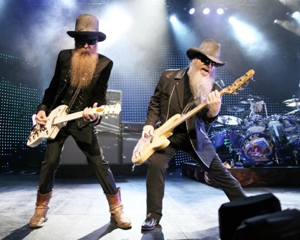 ZZ Top - Give It Up