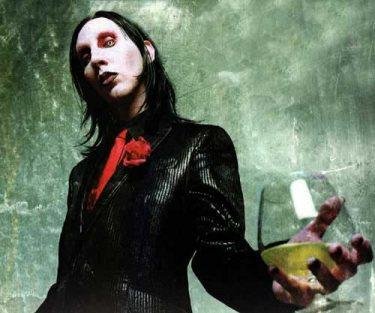 Marilyn Manson - Use Your Fist and Not Your Mouth