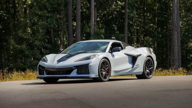 Chevrolet Corvette Z06 Convertible (C8) (2023)