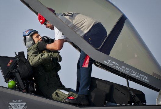 Brian Easterling, right, a firefighter with the U.S. Air Forc