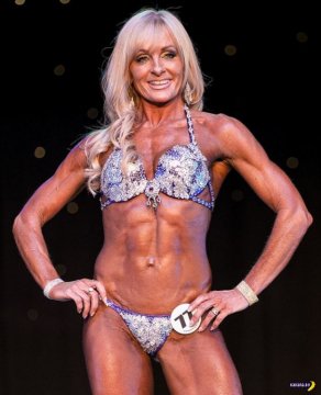 1471241470 bodybuilding 52 year old 05