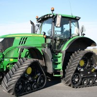 John Deere - 6215R