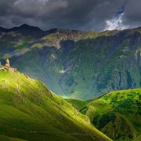 Mountains Georgia Kazbegi Khevi Province Clouds 580779 4096