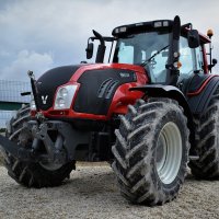 valtra-3372343 960 720