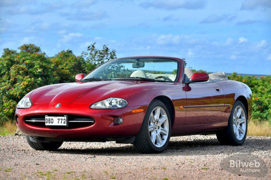 Jaguar XK8 Cabriolet (1997)