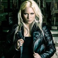 Noora Louhimo(Battle Beast)