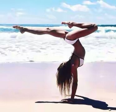 beach-bikini-fitness-gymnastics-Favim.com-5052