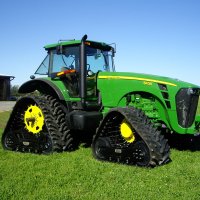 John Deere 8430